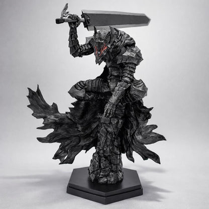 Black Swordsman Armored Statue — 24 cm