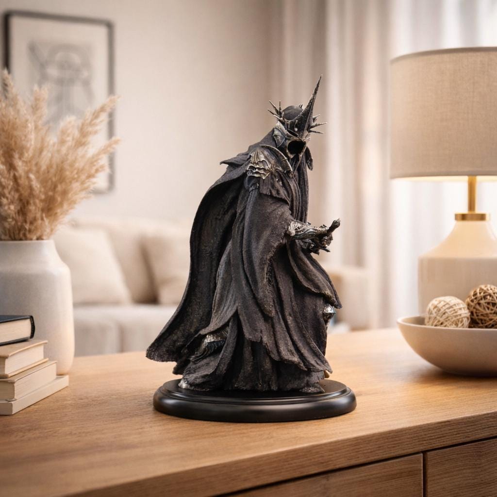 Wraith King Dark Fantasy Statue — 19 cm