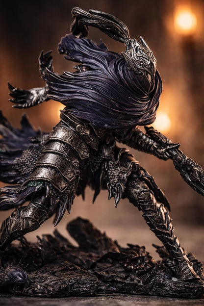 Abysswalker Knight Statue — 19 cm