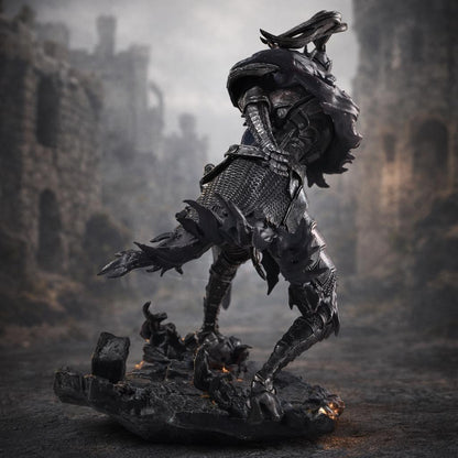 Abysswalker Knight Statue — 19 cm
