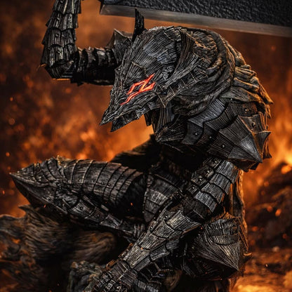 Black Swordsman Armored Statue — 24 cm